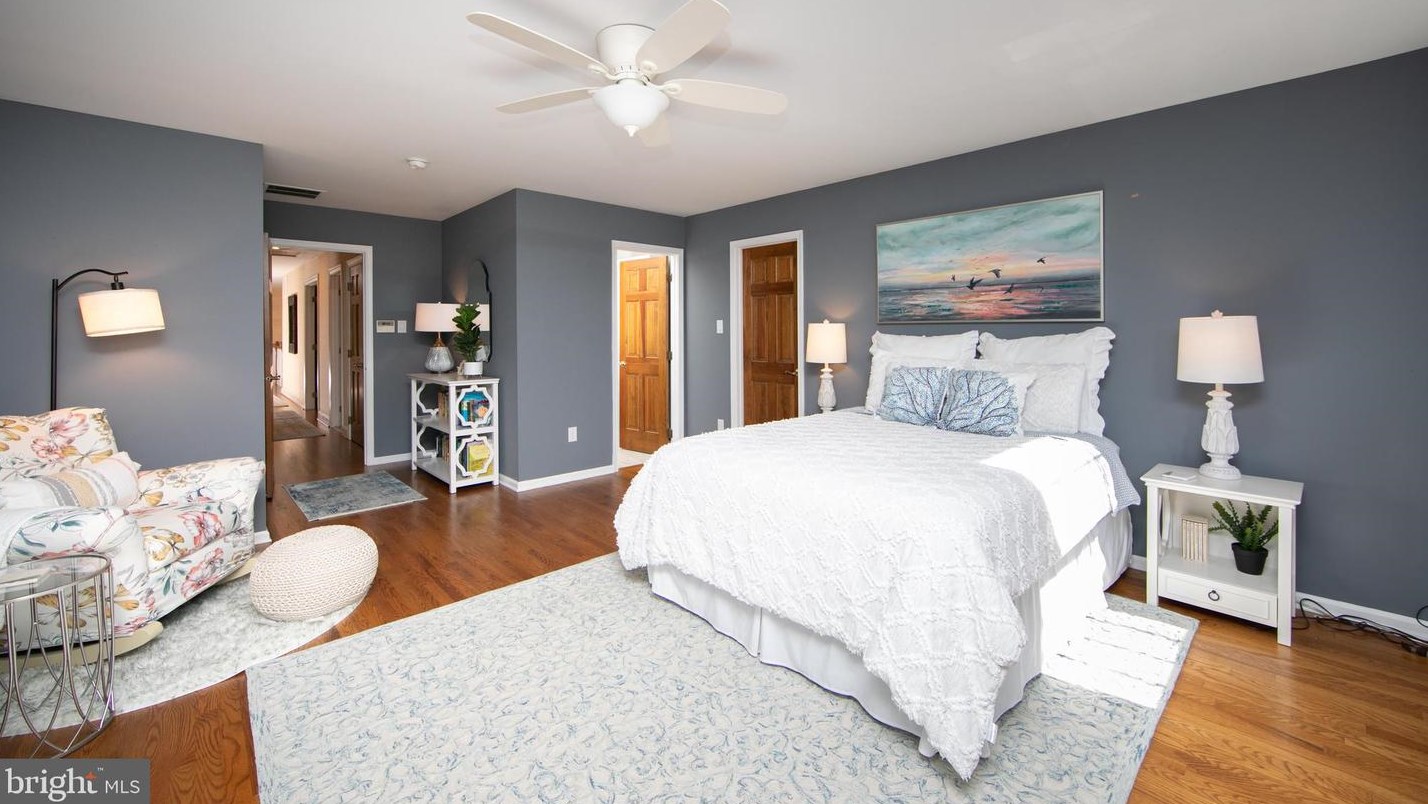 5 Pepperbush Ct, Medford NJ  08055-3818 exterior