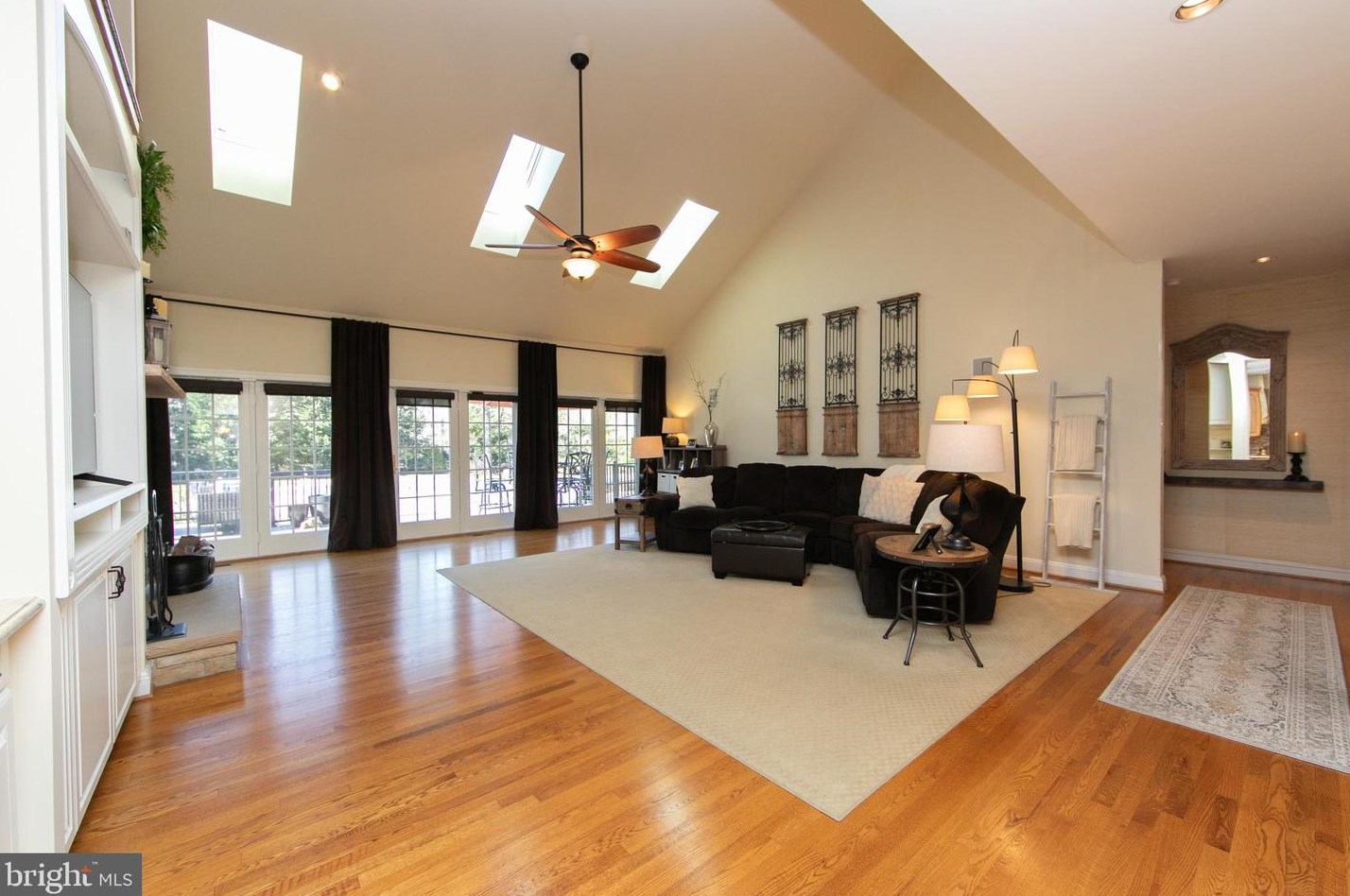 5 Pepperbush Ct, Medford NJ  08055-3818 exterior