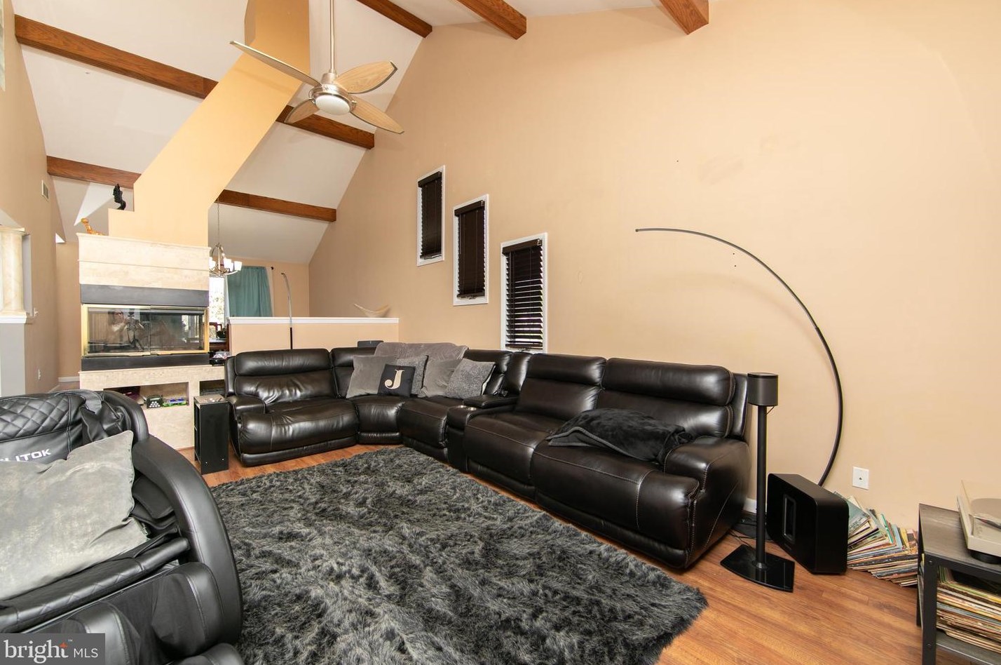 36 Hockey Dr, Columbus NJ  08022-9501 exterior