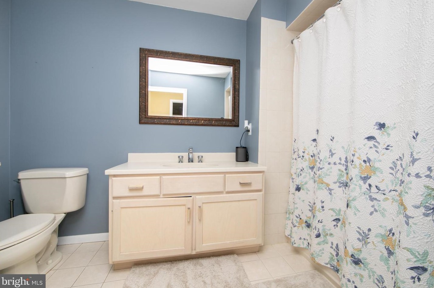 36 Hockey Dr, Columbus NJ  08022-9501 exterior