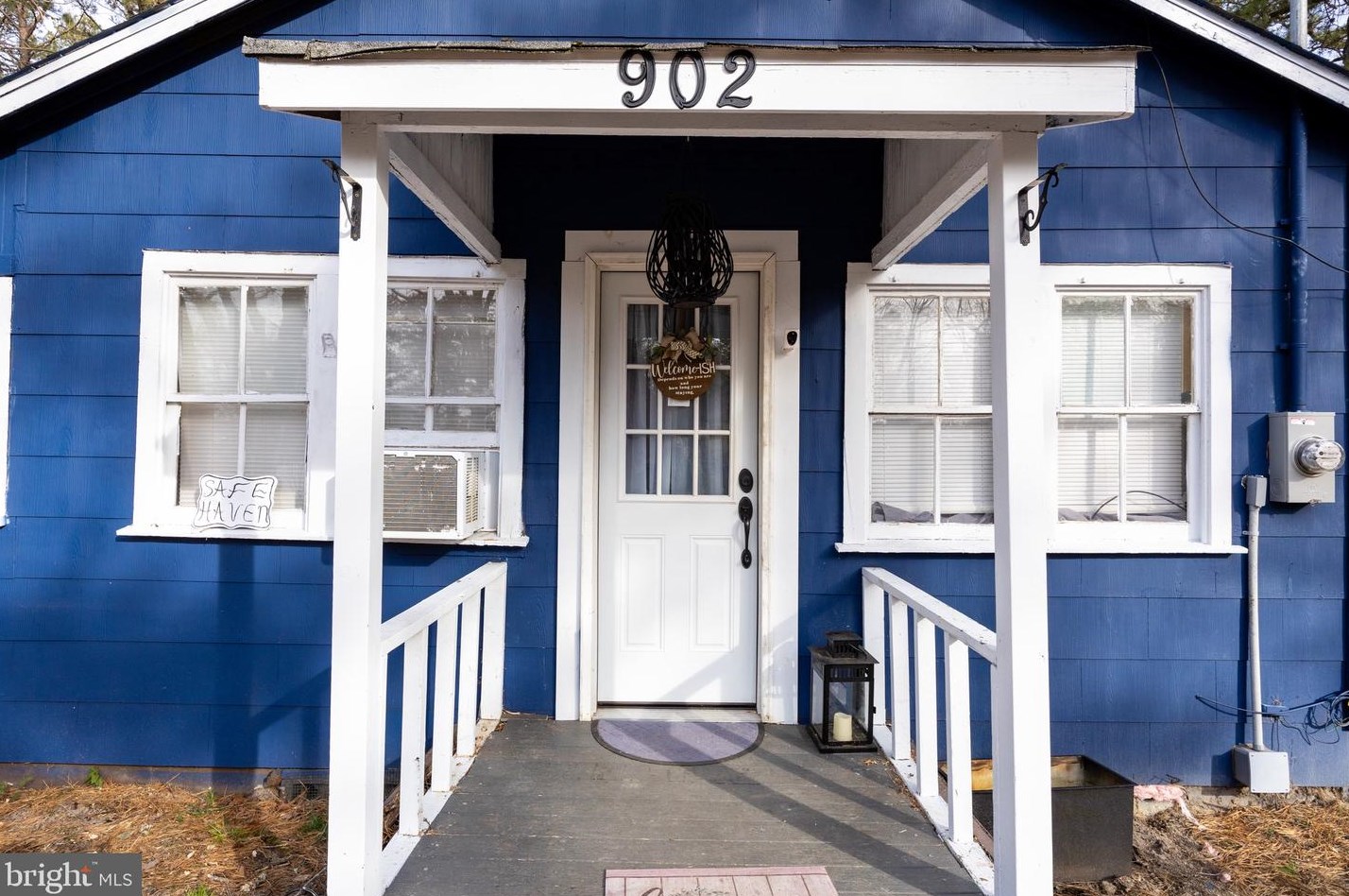 902 Lupin St, Browns Mills NJ  08015 exterior