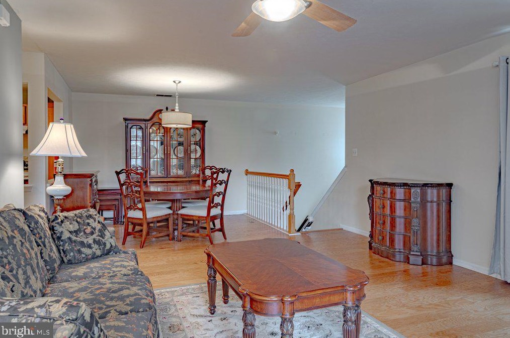 1608 Staghorn Dr, Mount Laurel NJ 08054-6953 exterior