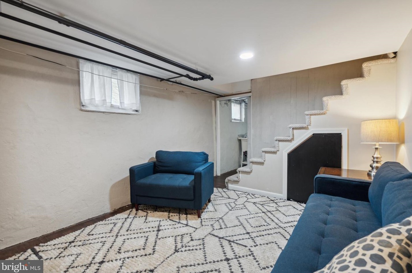 606 Linden Ave, Riverton NJ  08077-1451 exterior