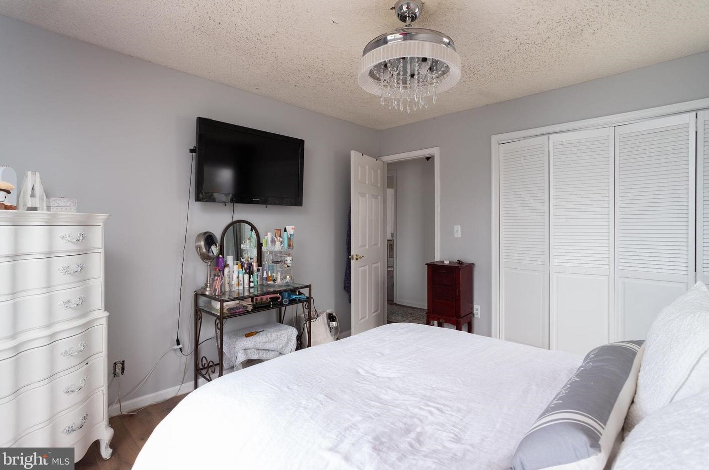 1 Willow Rd, Chesterfield NJ  08505-2714 exterior