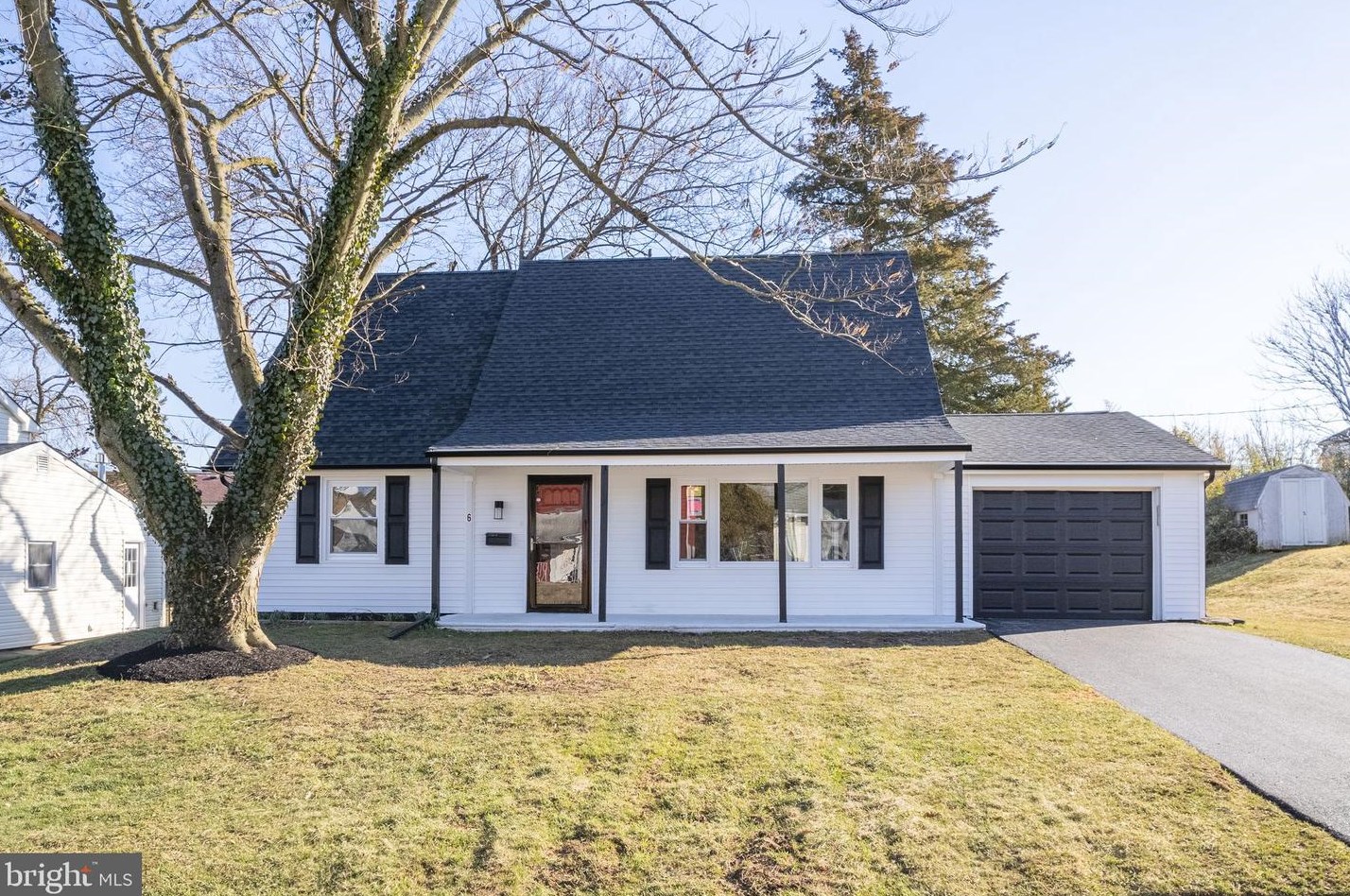 6 Hornblende Ln, Willingboro NJ  08046-1730 exterior