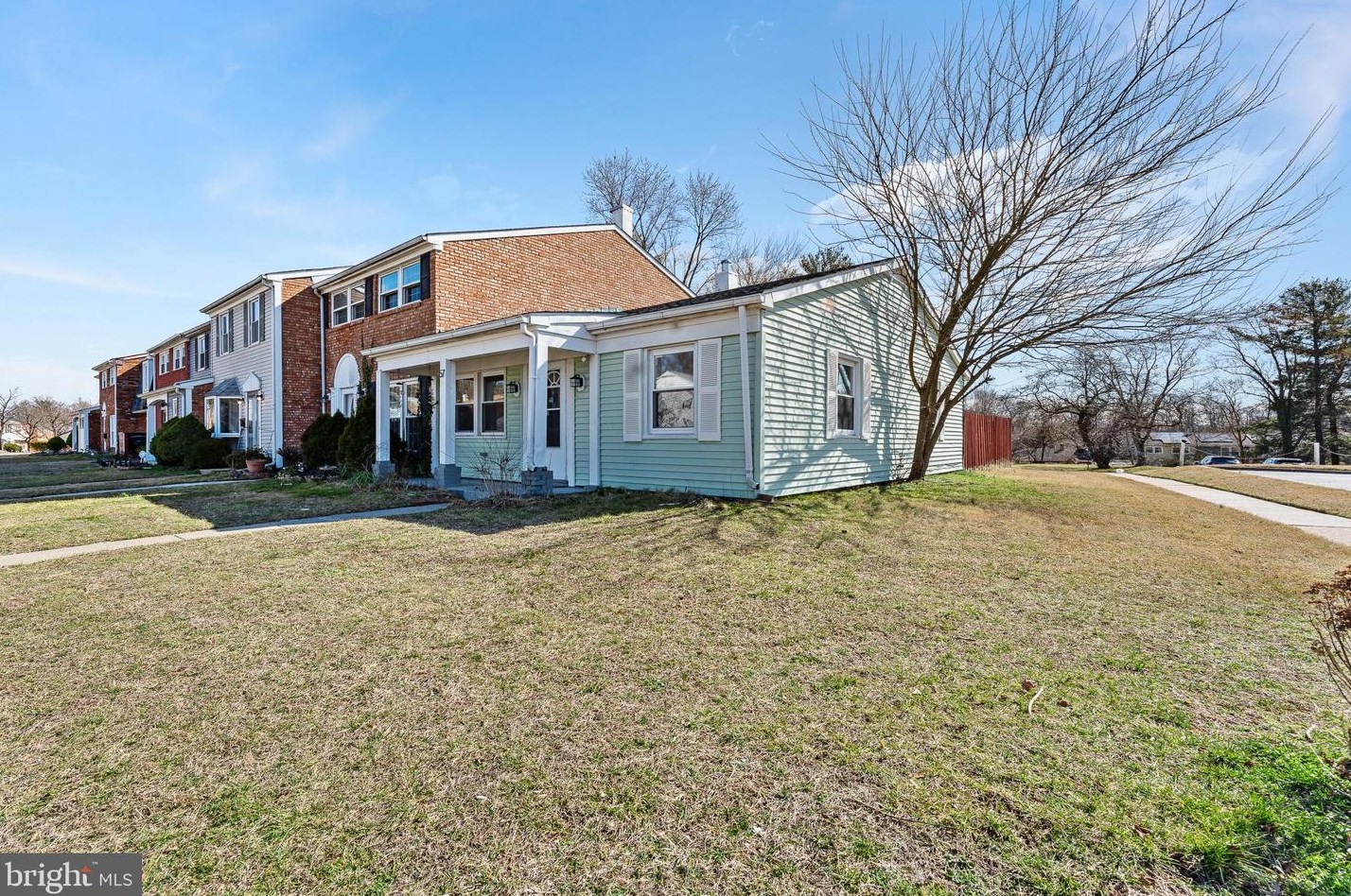 57 Rittenhouse Dr, Willingboro NJ  08046-2548 exterior