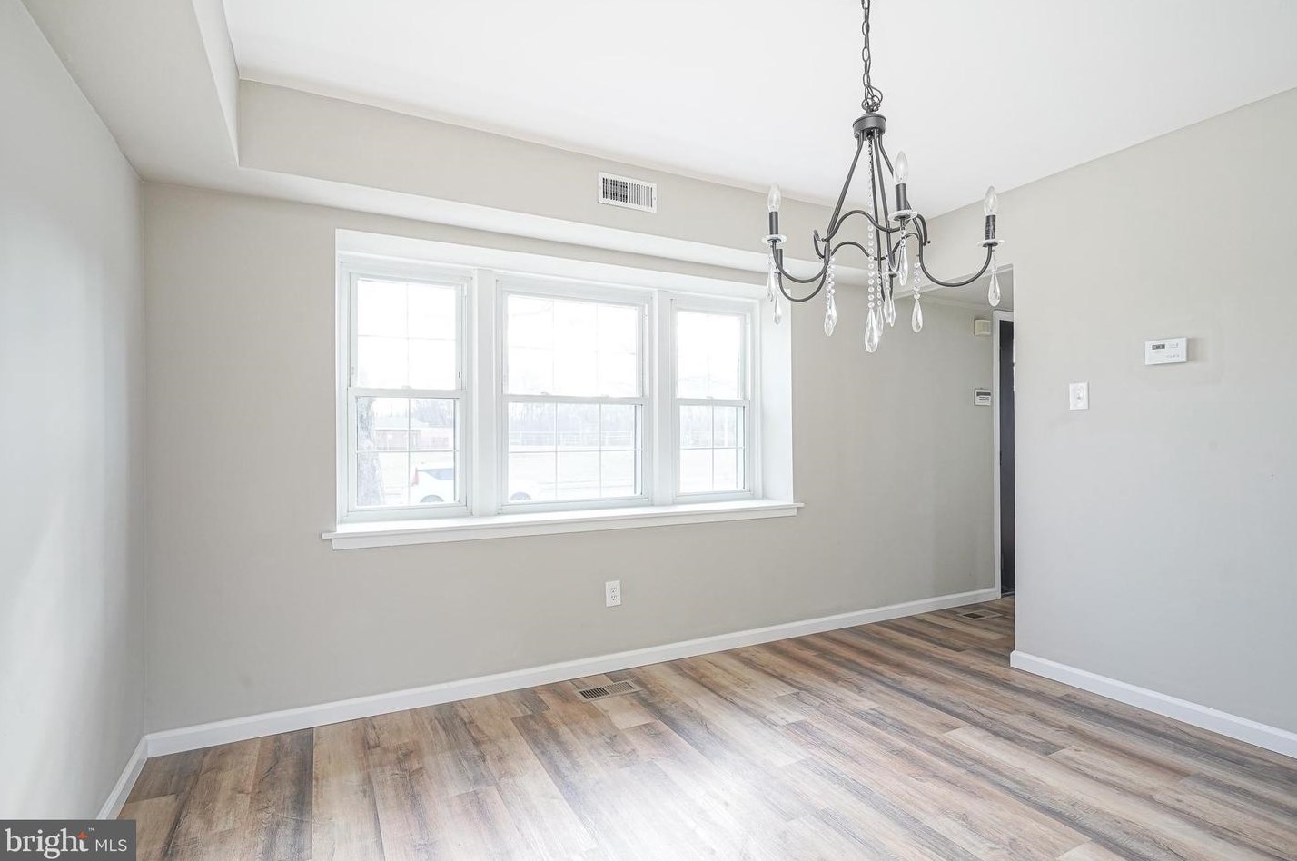 130 Northampton Dr, Willingboro NJ  08046-1326 exterior