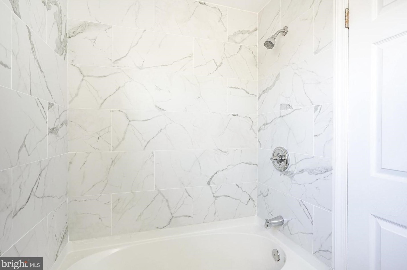 130 Northampton Dr, Willingboro NJ  08046-1326 exterior