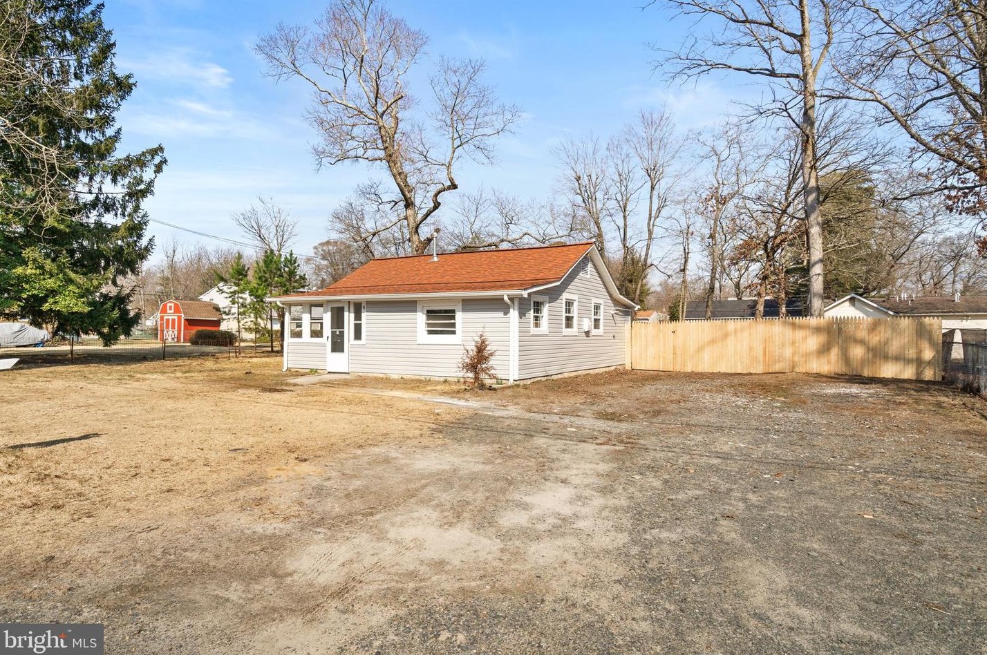 150 Snow Ave, Browns Mills NJ  08015-2250 exterior