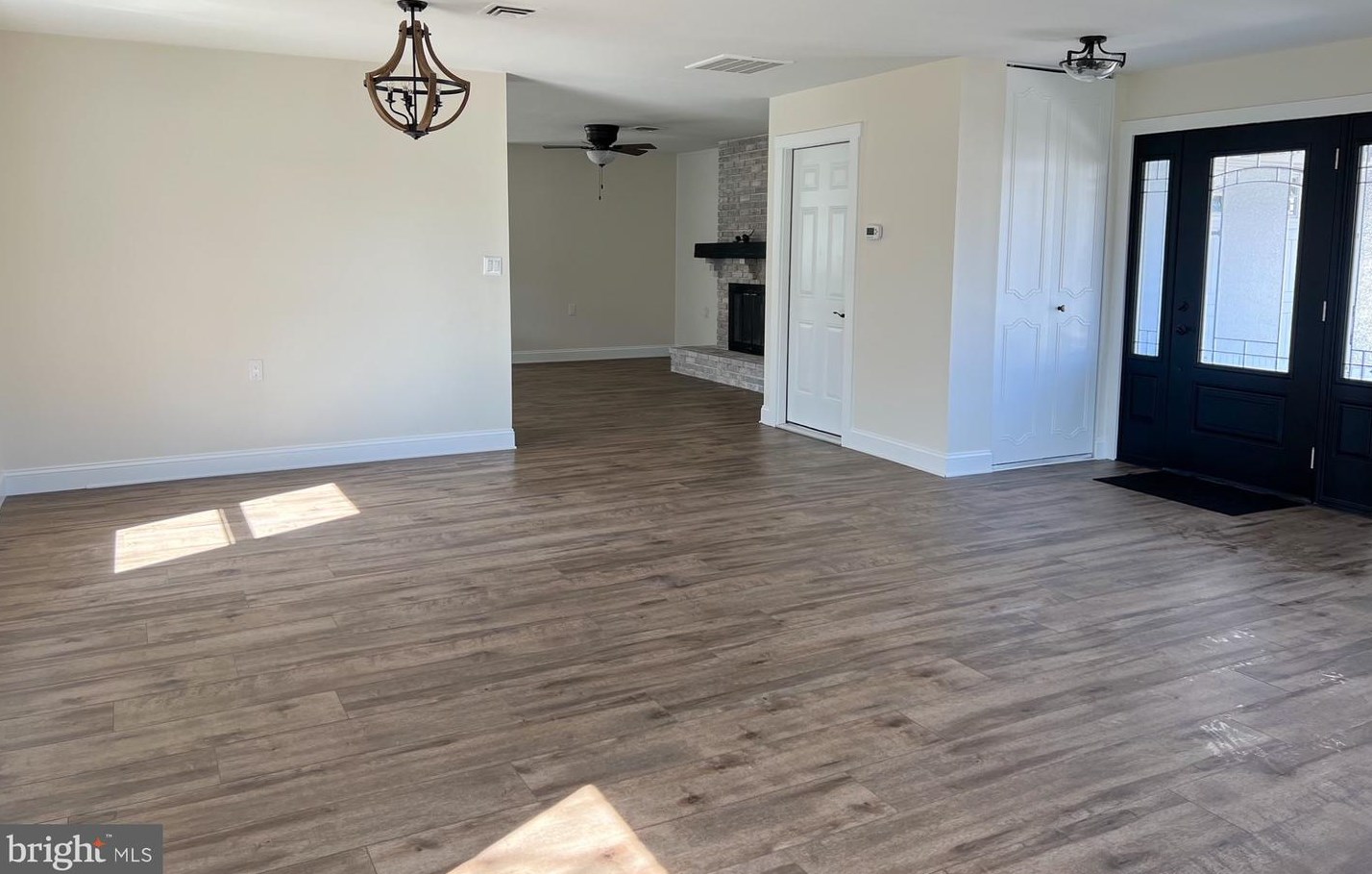 37 Narberth Pl, Southampton NJ  08088-1304 exterior