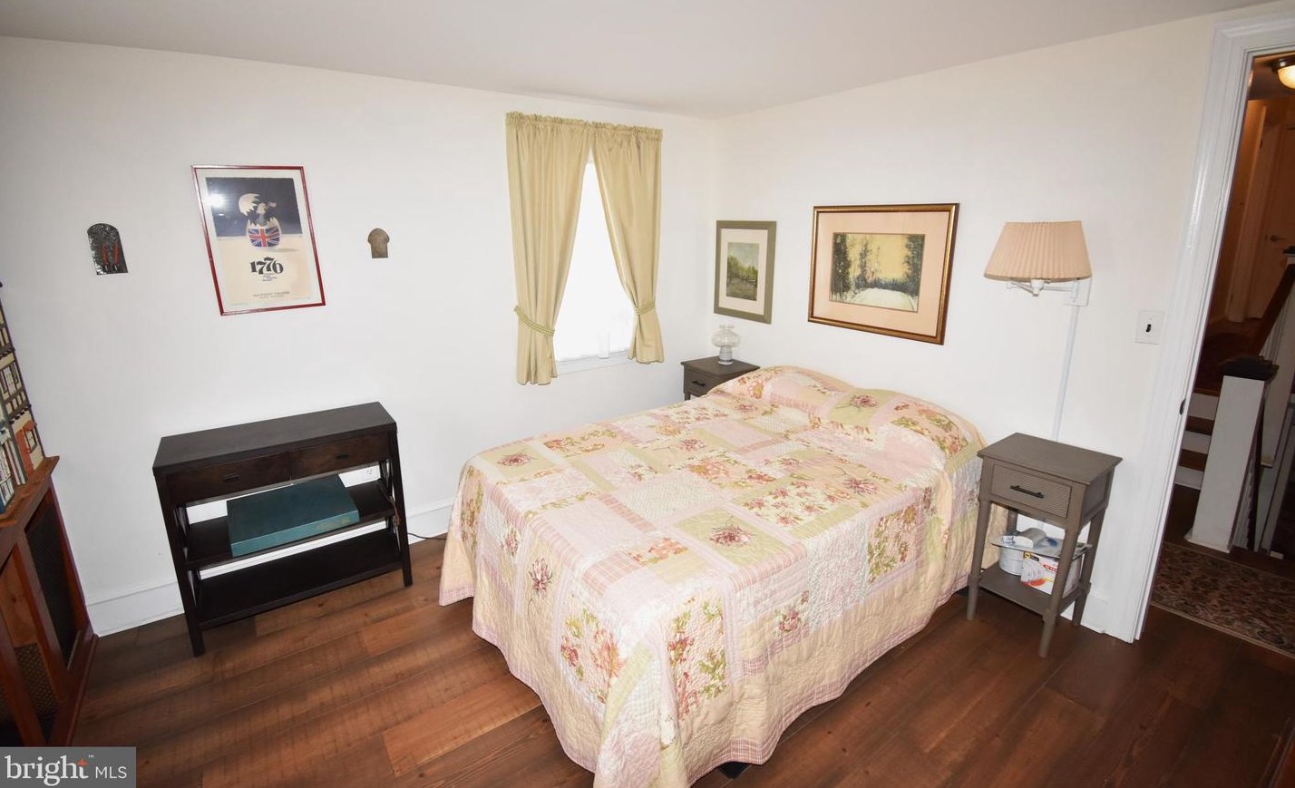 122 Un St, Burlington NJ 08016-1511 exterior