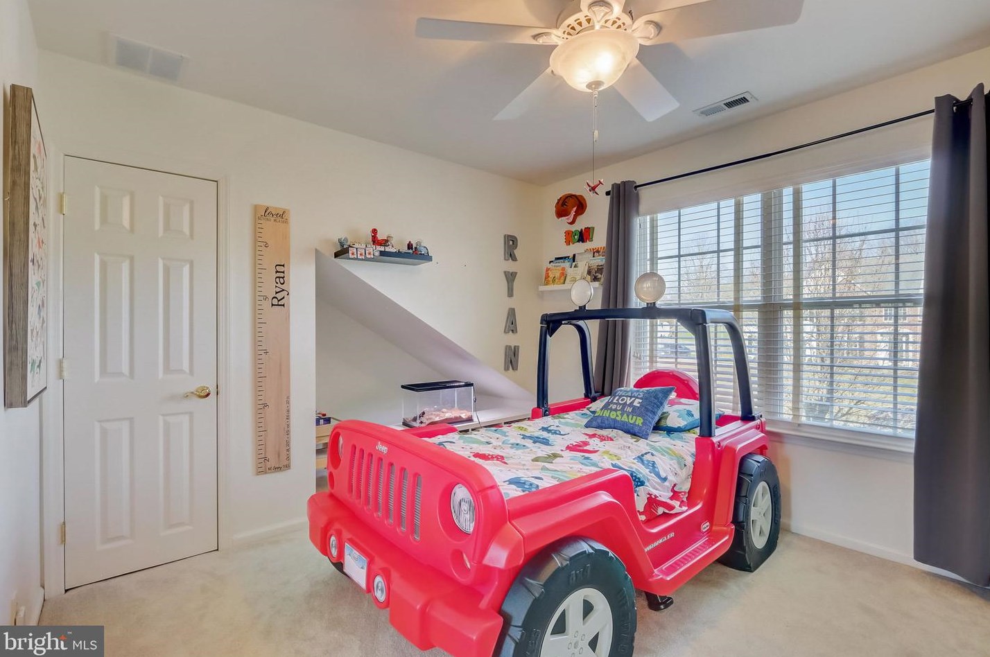 154 Memorial Ln, Mount Laurel NJ  08054-2032 exterior