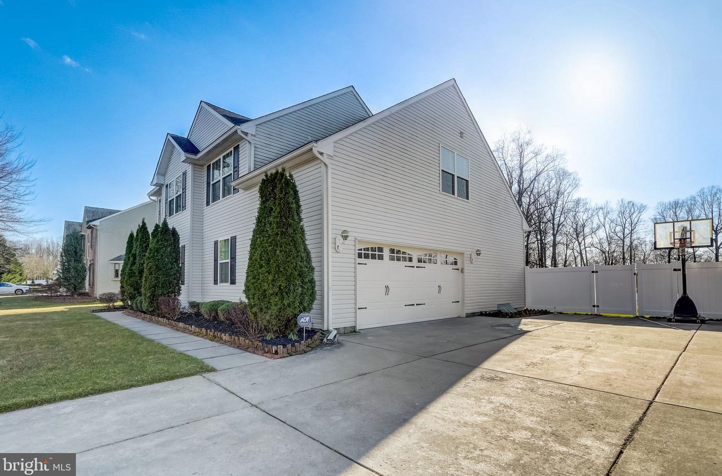 154 Memorial Ln, Mount Laurel NJ  08054-2032 exterior