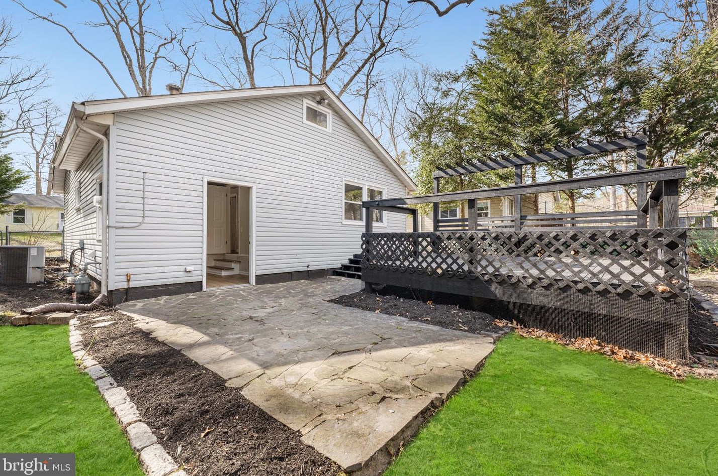 18 Teaberry St, Browns Mills NJ  08015-2334 exterior