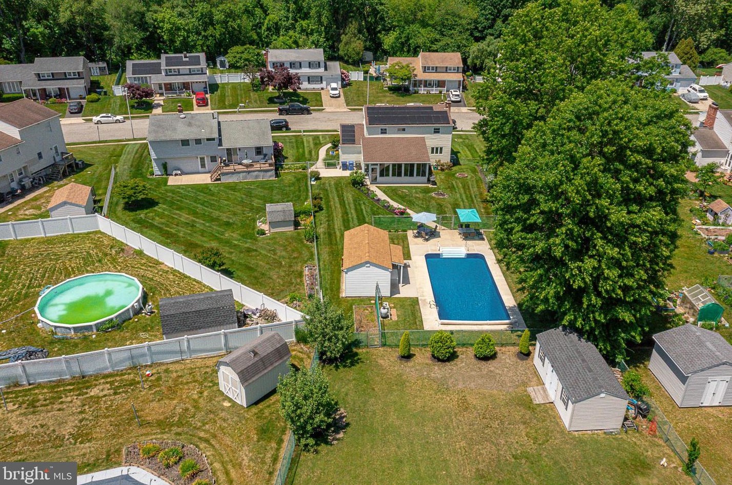 1321 Tanner Ave, Burlington NJ 08016-2345 exterior