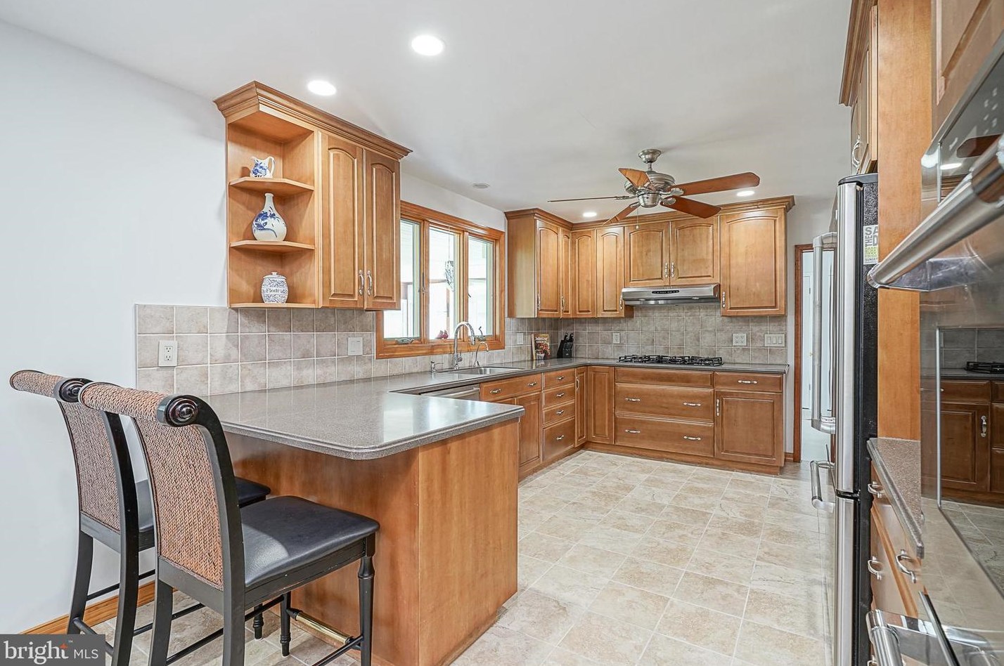 1321 Tanner Ave, Burlington NJ 08016-2345 exterior