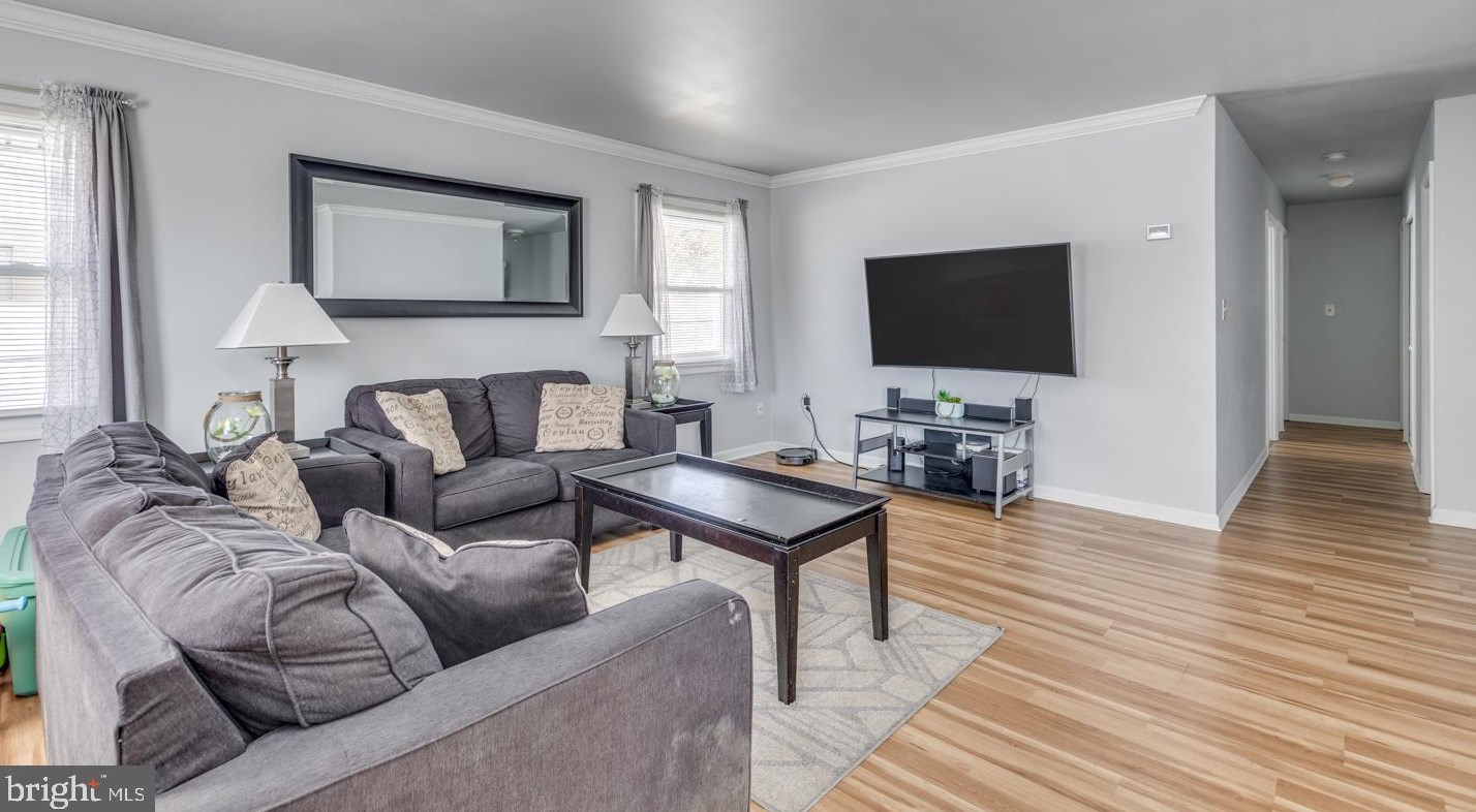 45 Henderson Ln, Willingboro NJ  08046-1757 exterior