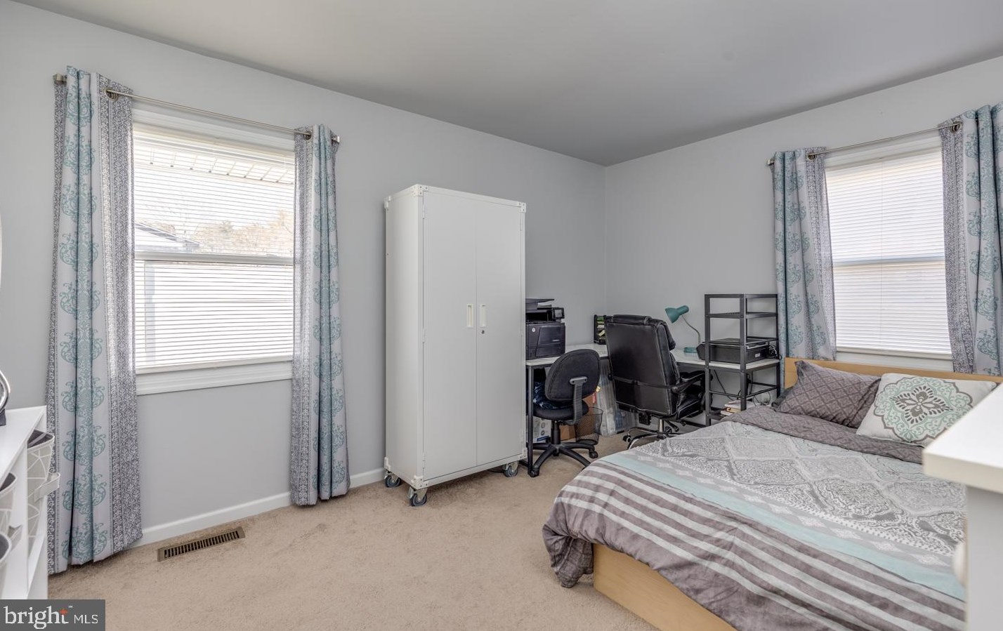 45 Henderson Ln, Willingboro NJ  08046-1757 exterior