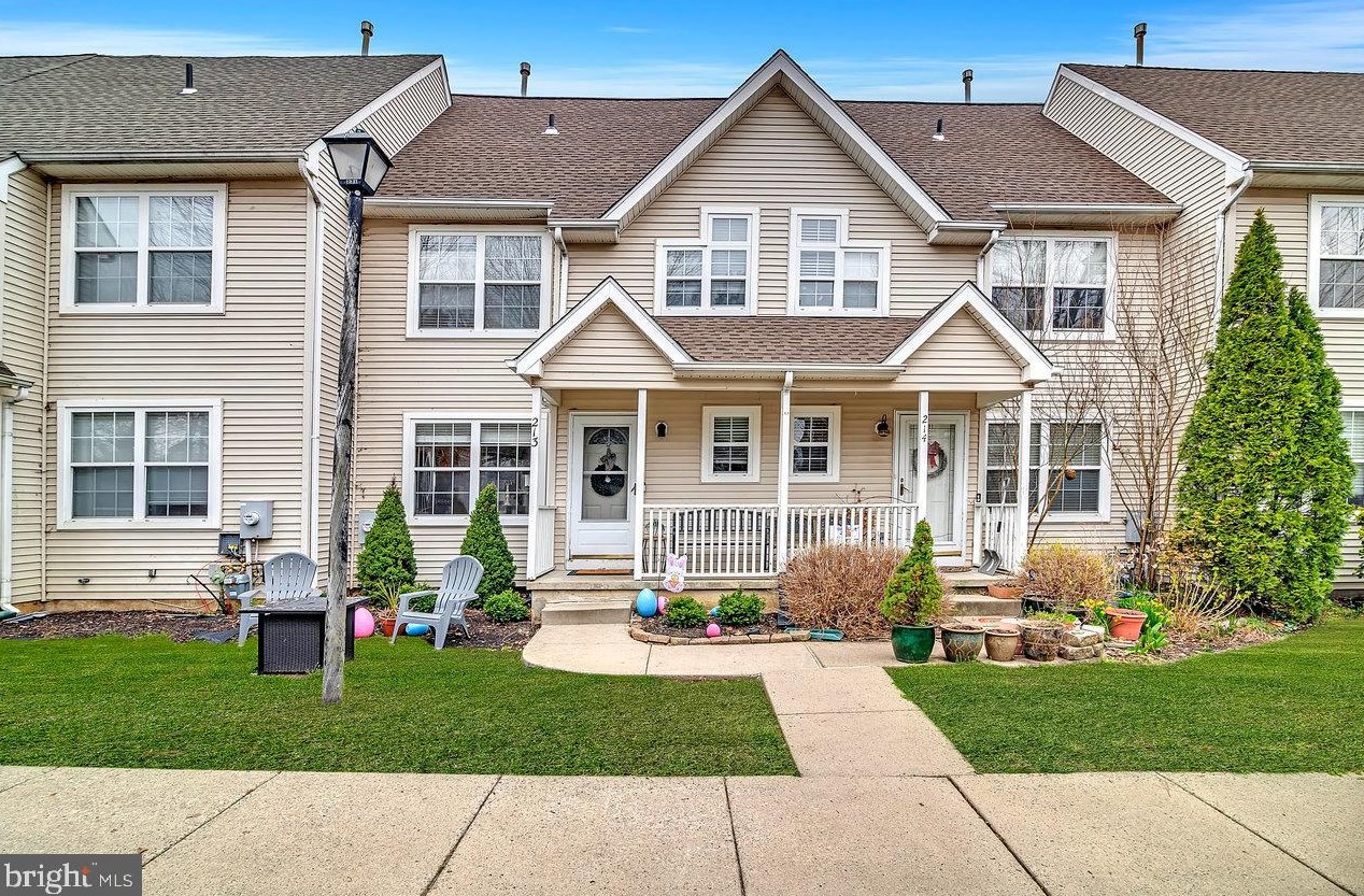 213 River Ct, Chesterfield NJ  08505-1149 exterior