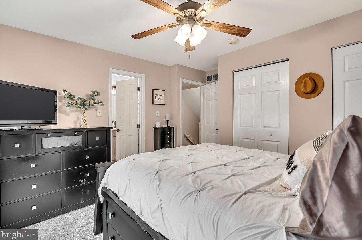 213 River Ct, Chesterfield NJ  08505-1149 exterior