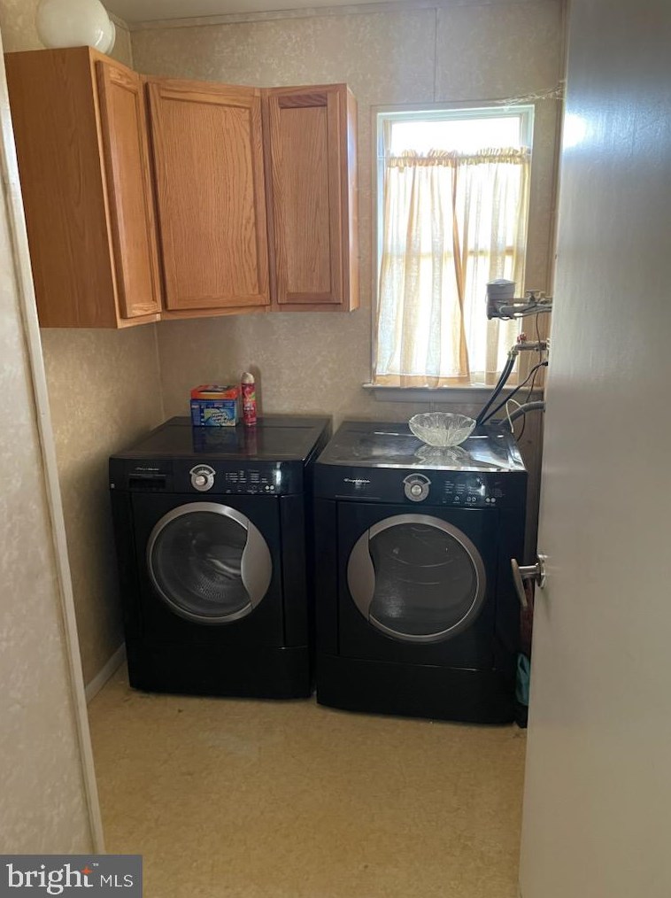 139 Buckingham Dr, Southampton NJ 08088-1244 exterior