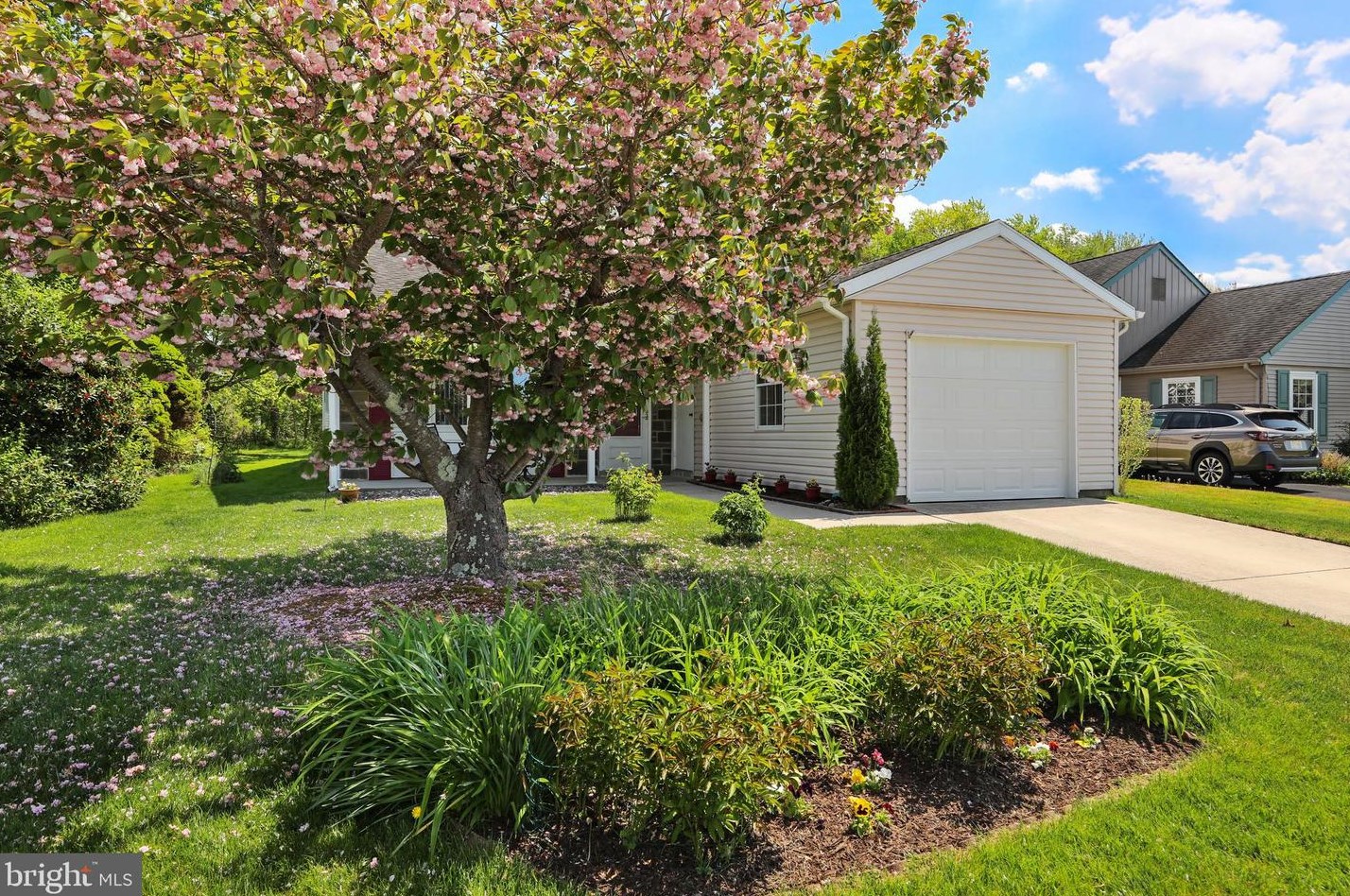 150 Dorchester Dr, Southampton NJ  08088-1133 exterior