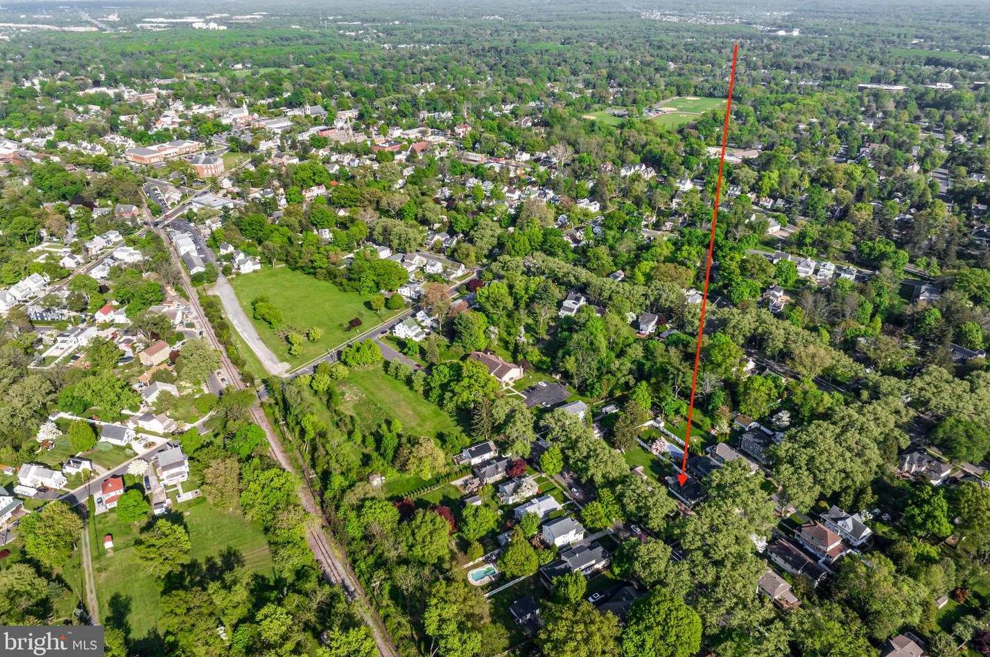 313 Fairview Ave, Moorestown NJ 08057-2316 exterior