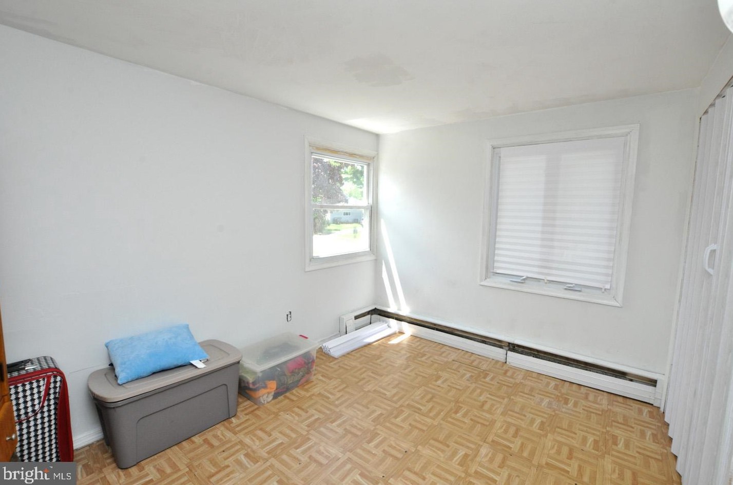56 Mandolin Ln, Willingboro NJ  08046-2808 exterior