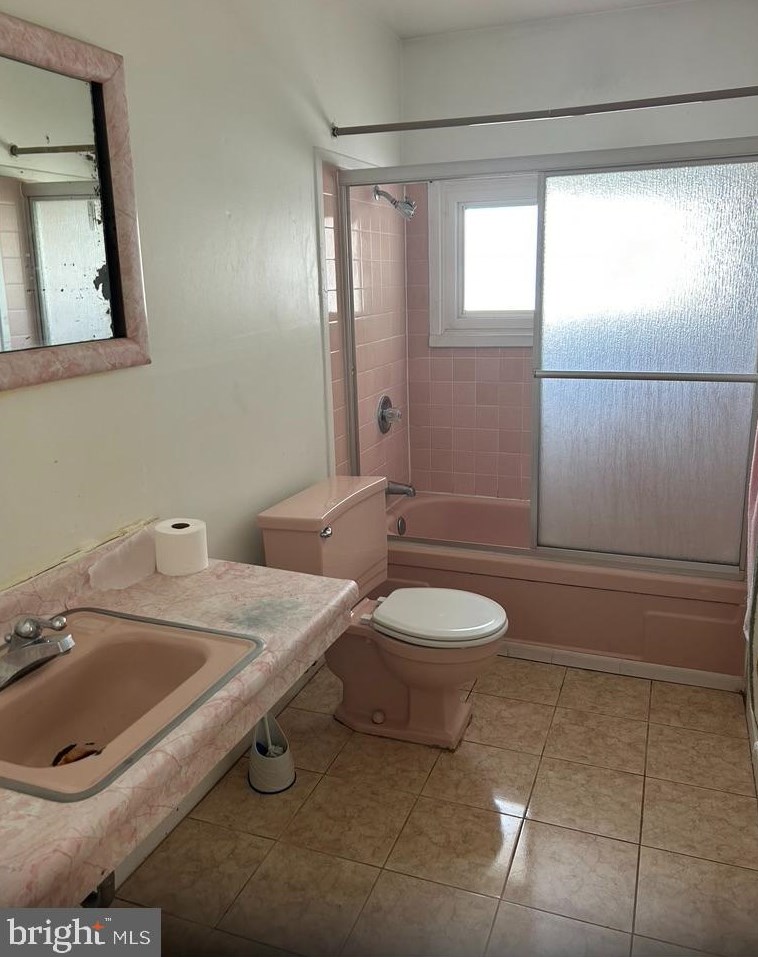 205 Pageant Ln, Willingboro NJ  08046-2723 exterior