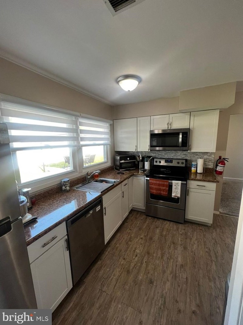 43 Norwood Ln, Willingboro NJ  08046-1332 exterior