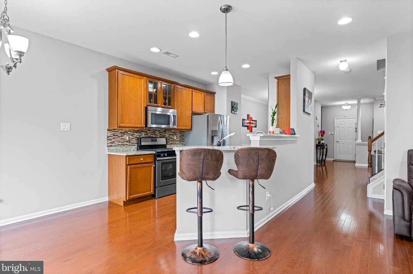 49 Overlook Dr, Mount Laurel NJ 08054-6108 exterior