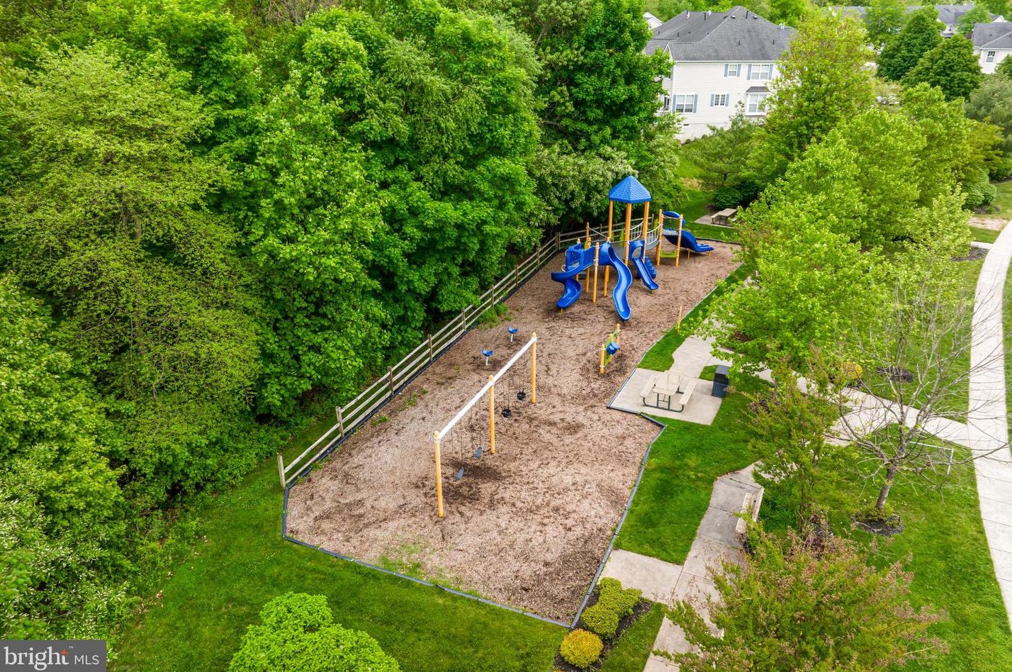 49 Overlook Dr, Mount Laurel NJ 08054-6108 exterior