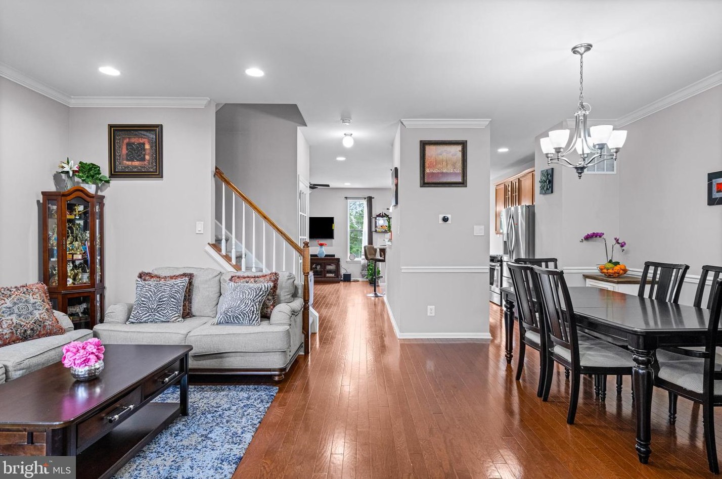 49 Overlook Dr, Mount Laurel NJ 08054-6108 exterior