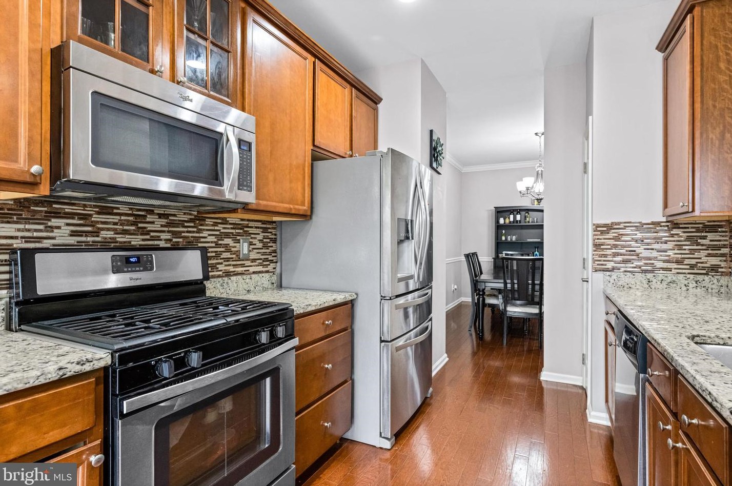 49 Overlook Dr, Mount Laurel NJ 08054-6108 exterior