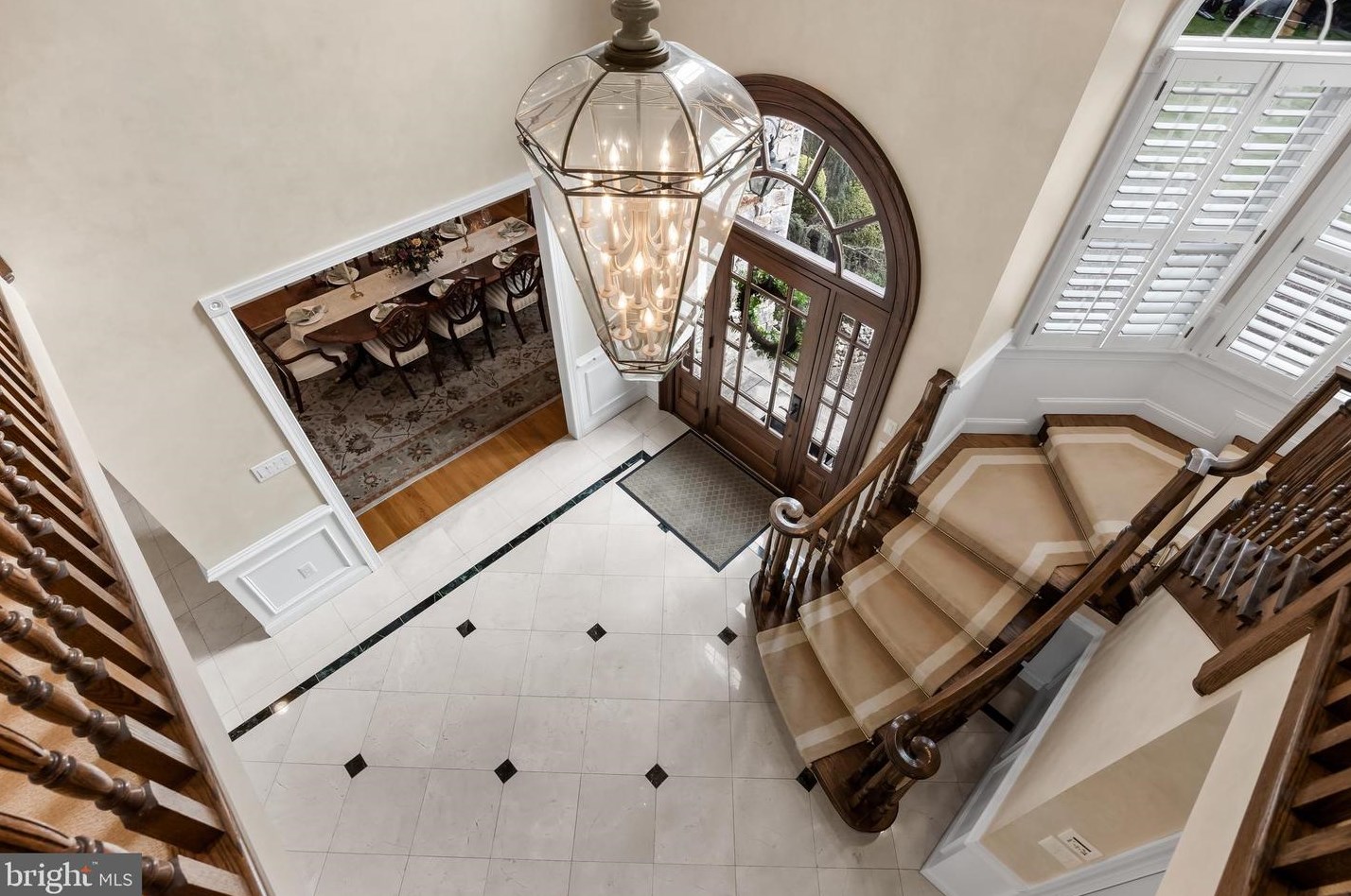 32 Cv Rd, Moorestown NJ 08057-3949 exterior