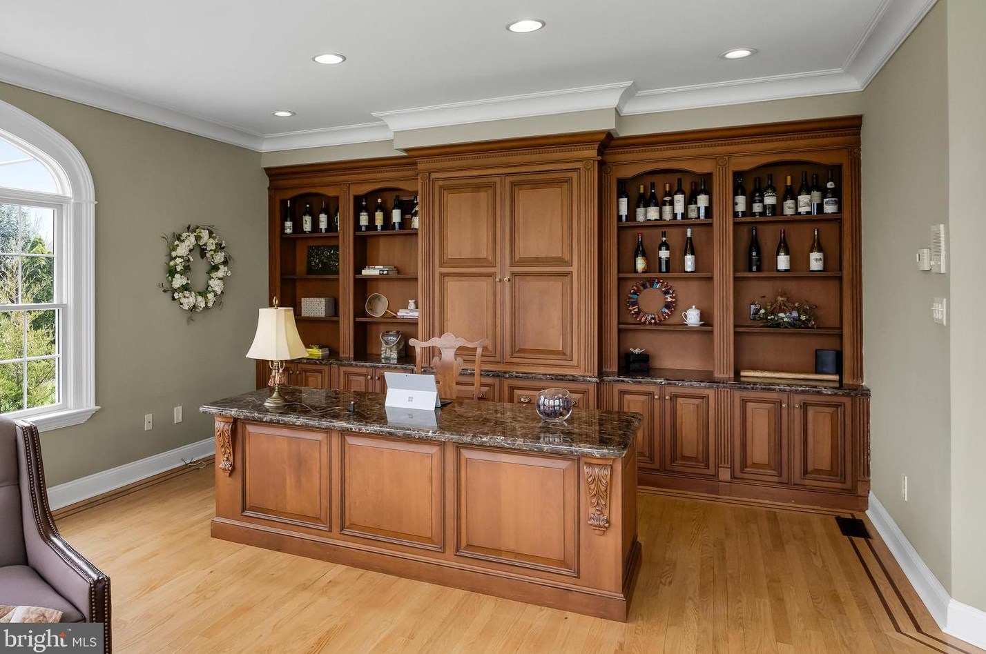 32 Cv Rd, Moorestown NJ 08057-3949 exterior