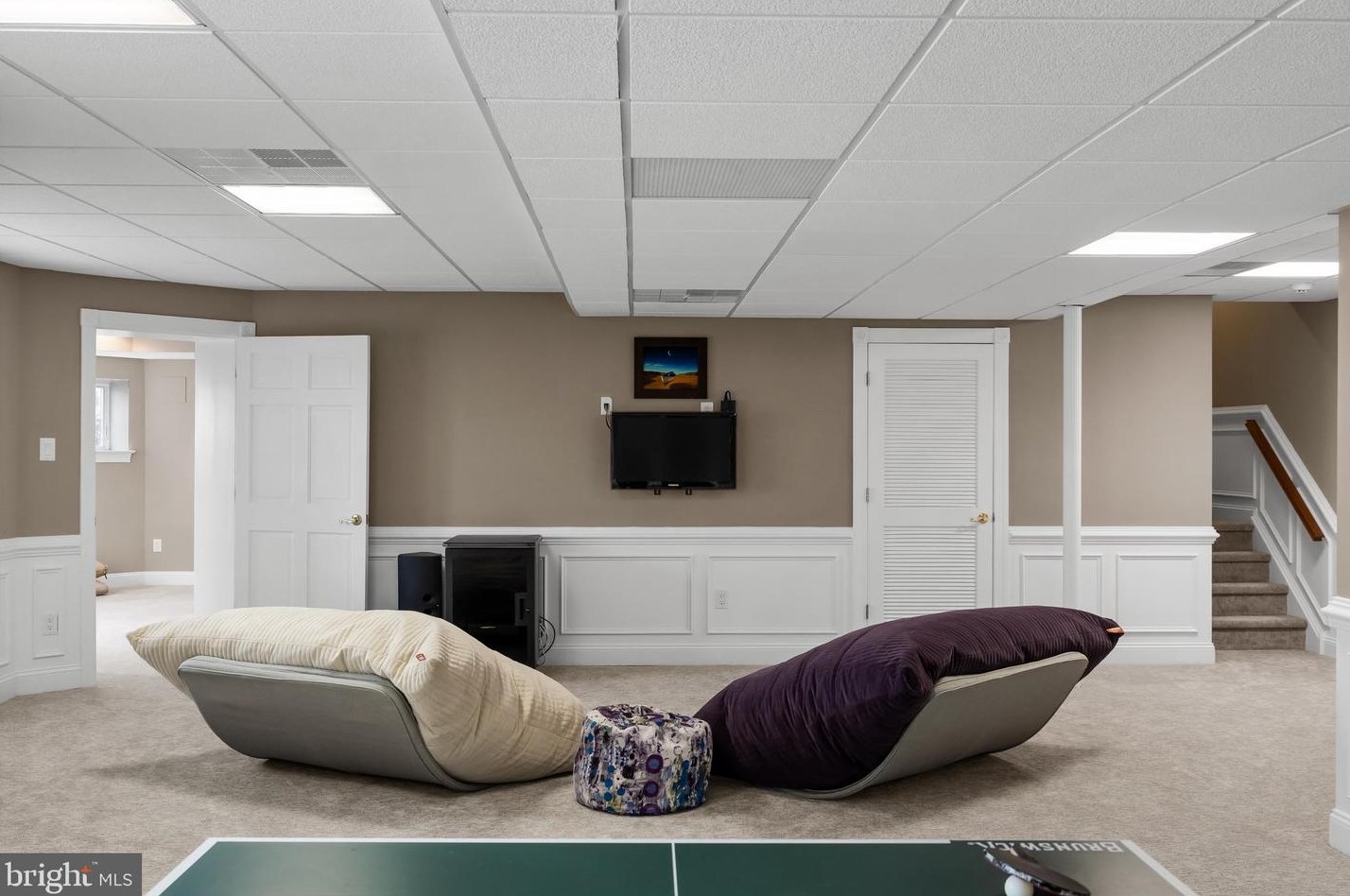 32 Cv Rd, Moorestown NJ 08057-3949 exterior