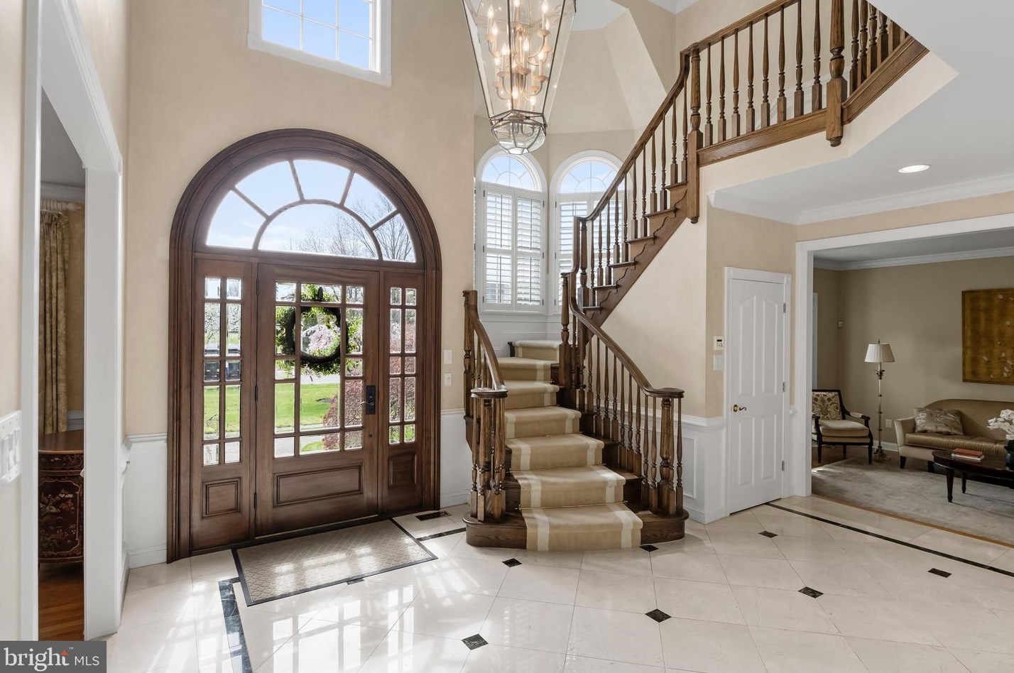 32 Cv Rd, Moorestown NJ 08057-3949 exterior