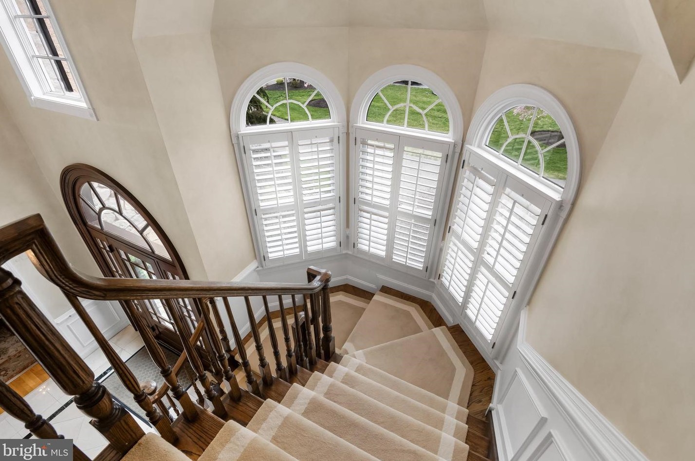 32 Cv Rd, Moorestown NJ 08057-3949 exterior