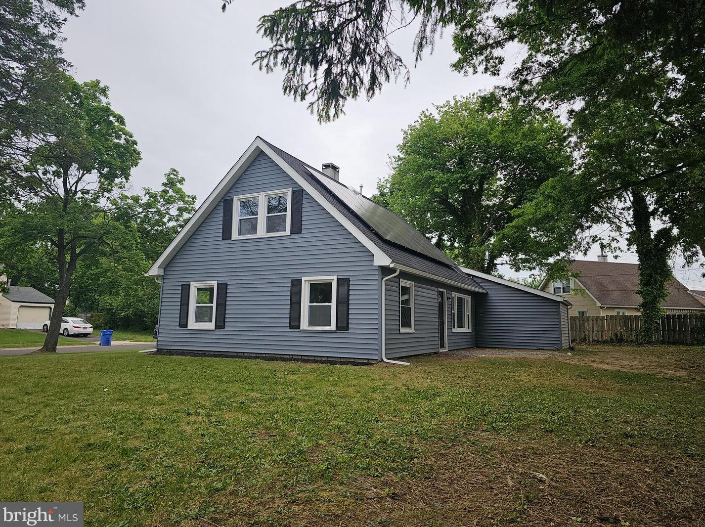 51 Brunswick Ln, Willingboro NJ  08046-1621 exterior