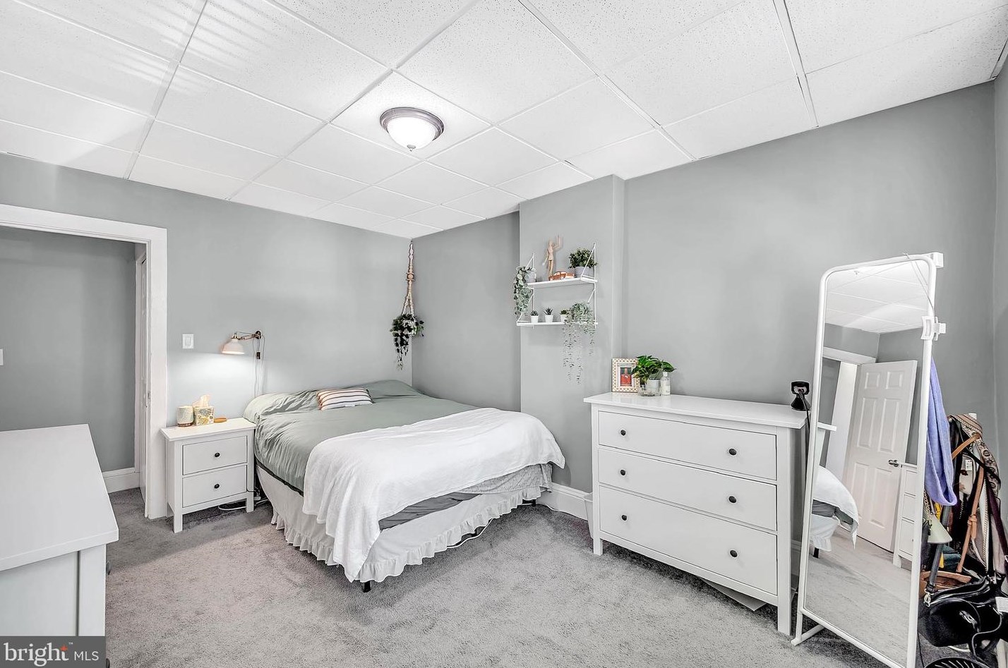 228 4 Ave, Roebling NJ 08554-1302 exterior