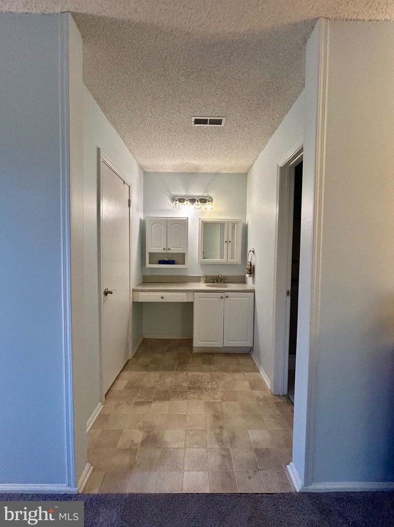 12 Gretna Ct, Mount Laurel NJ 08054-3036 exterior