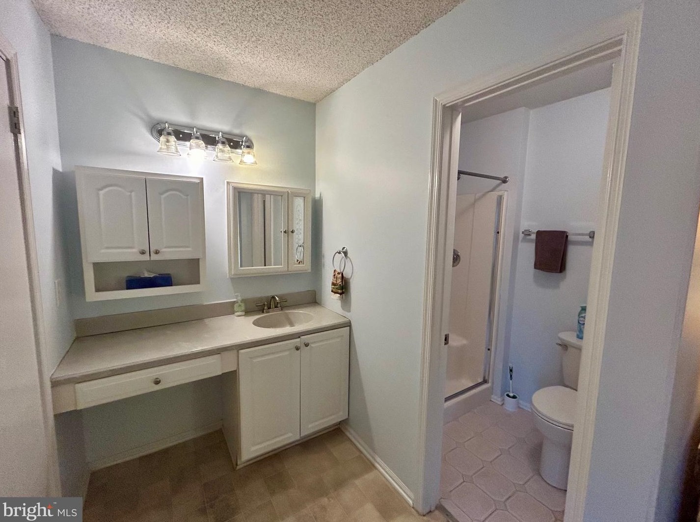 12 Gretna Ct, Mount Laurel NJ 08054-3036 exterior