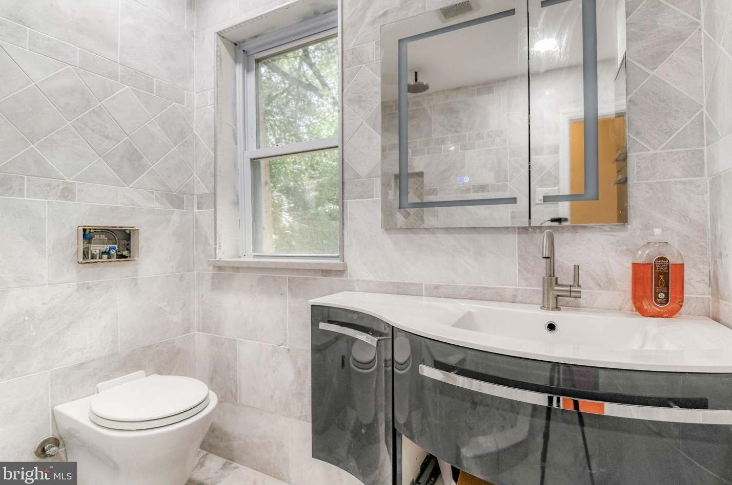 206 Garnet Ave, Mount Laurel NJ exterior