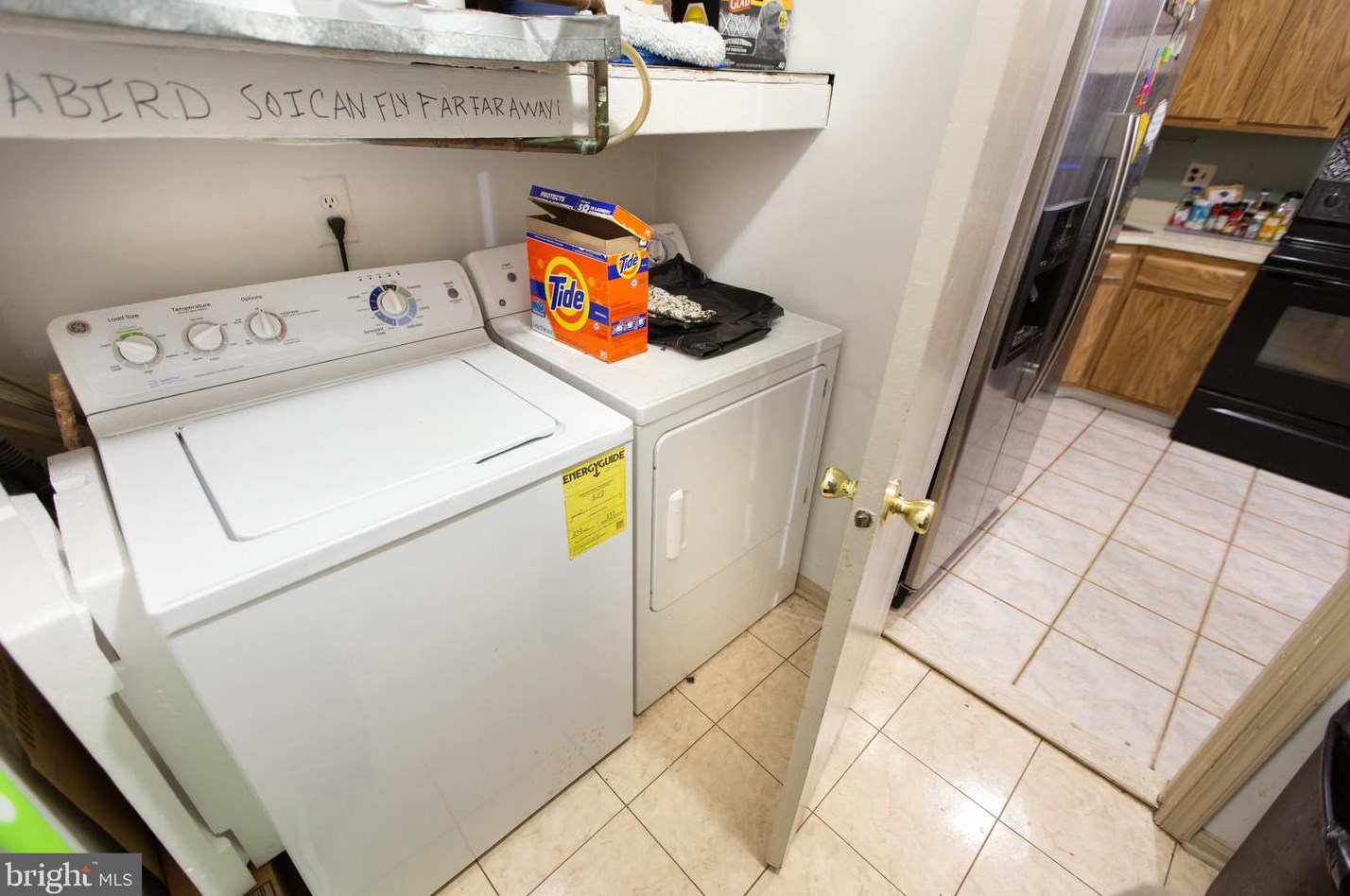 140 Birchfield Ct, Mount Laurel NJ 08054-2566 exterior