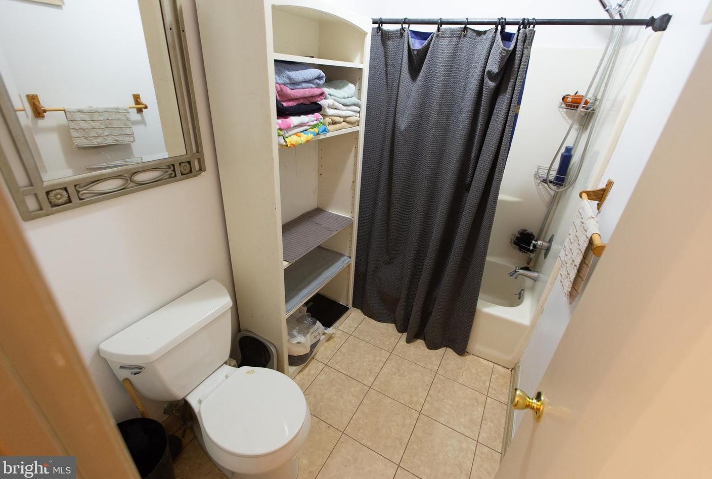 140 Birchfield Ct, Mount Laurel NJ 08054-2566 exterior