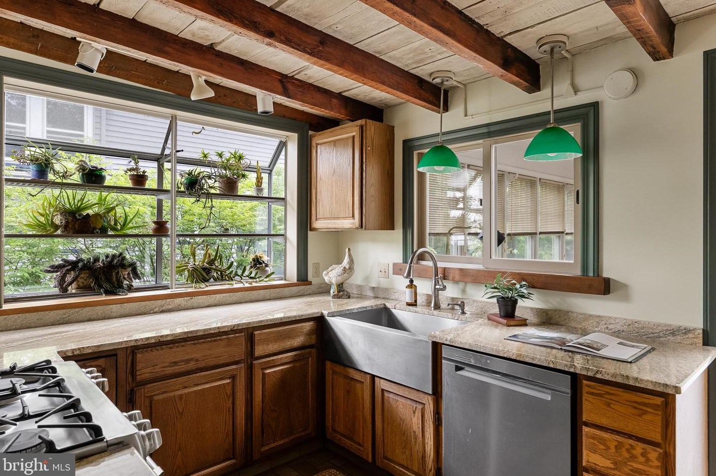 281 2 St, Moorestown NJ 08057-3304 exterior