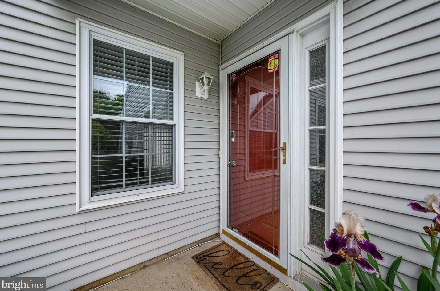 307 Birch Hollow Dr, Chesterfield NJ  08505-4231 exterior