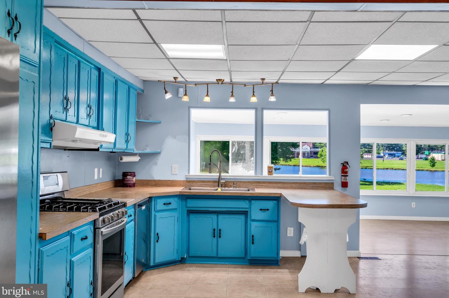 205 Federal St, Burlington NJ 08016-1614 exterior