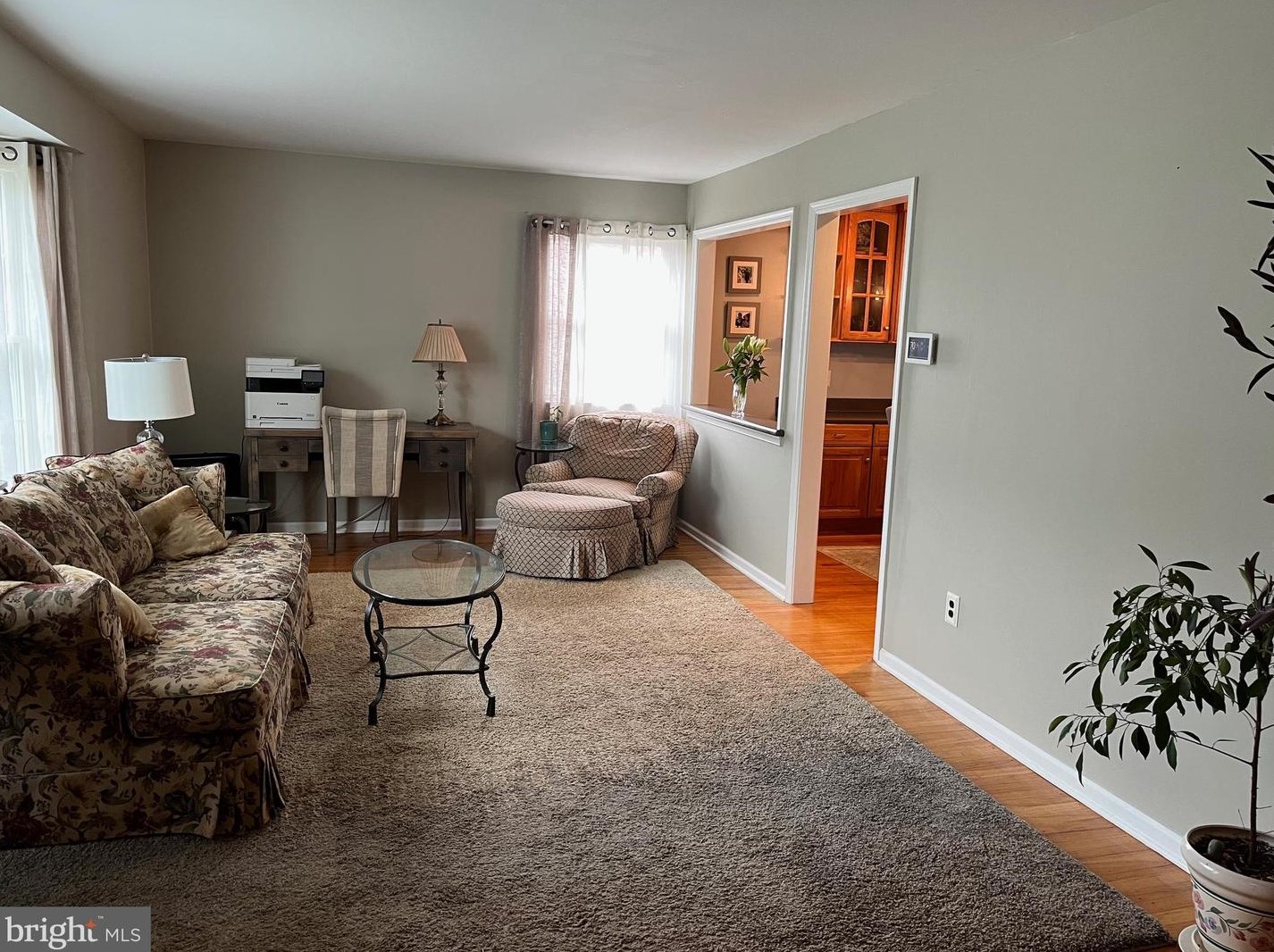 605 Parry Blvd, Riverton NJ  08077-3940 exterior